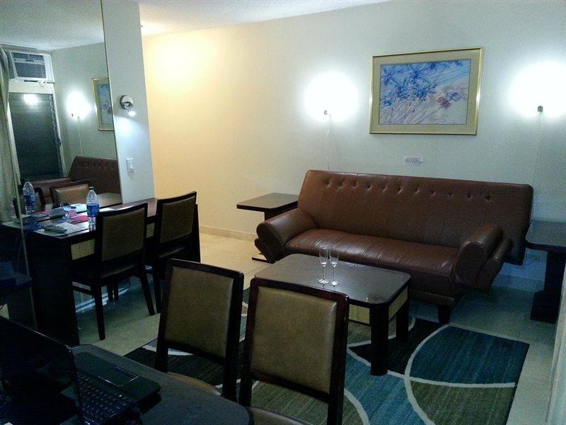 Waikiki Beach Condominiums Honolulu Ngoại thất bức ảnh